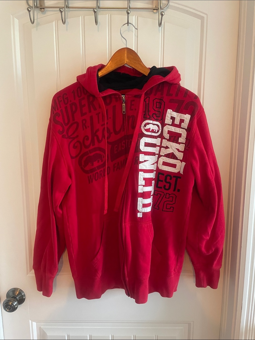 Vintage Heavy Ecko Unltd. Red Graphic Zip-Up Hoodie